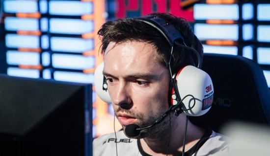 中国手游出海新星 Whiteout Survival 和 Kingshot 再次称王